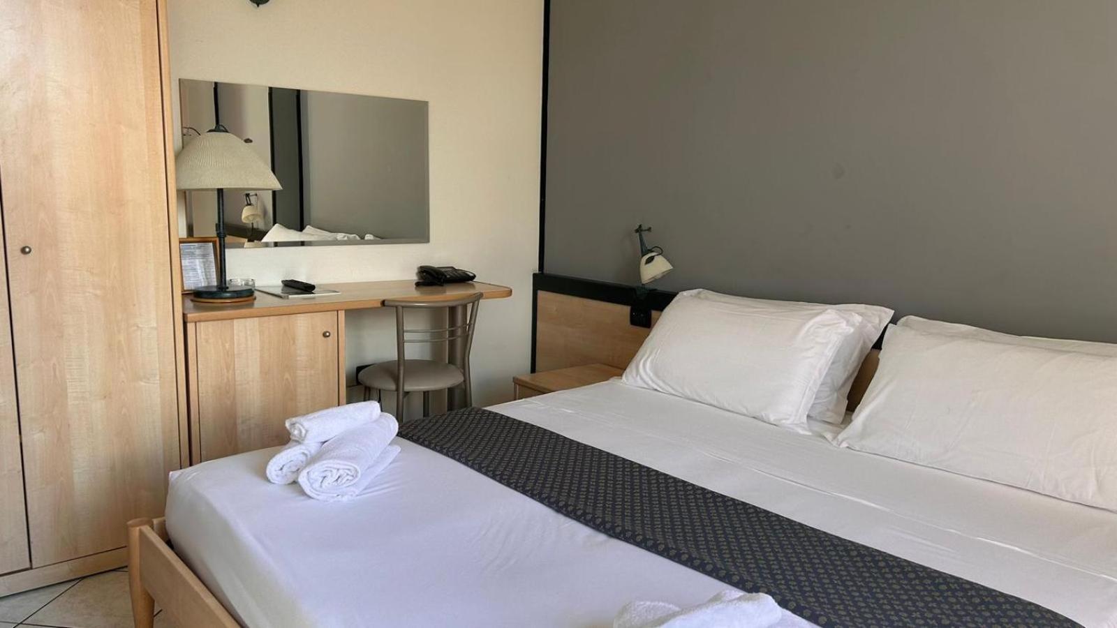 Hotel Gran Delta Di Alba-Invest Srl Rosolina Szoba fotó
