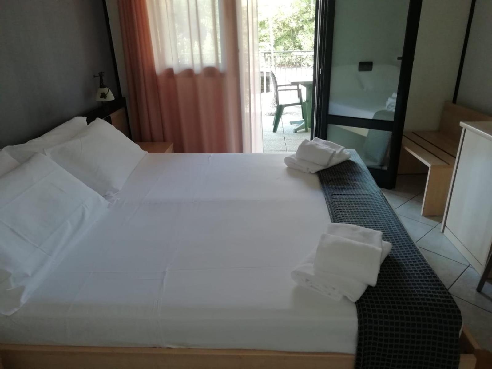 Hotel Gran Delta Di Alba-Invest Srl Rosolina Kültér fotó